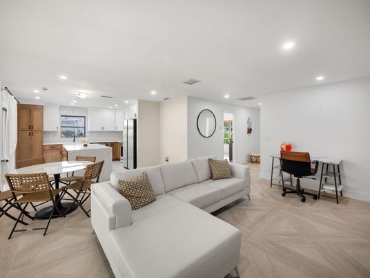Dining room, Interior, Kitchen, Living room, Recessed Lighting