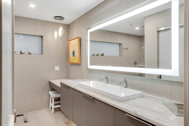 Bathroom, Interior, Pendant Lights, Recessed Lighting