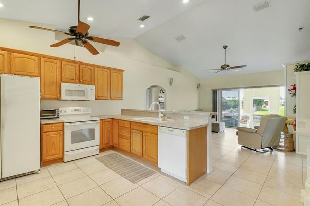 Interior, Kitchen, Recessed Lighting