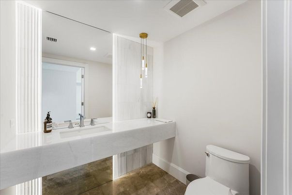Bathroom, Interior, Pendant Lights, Recessed Lighting
