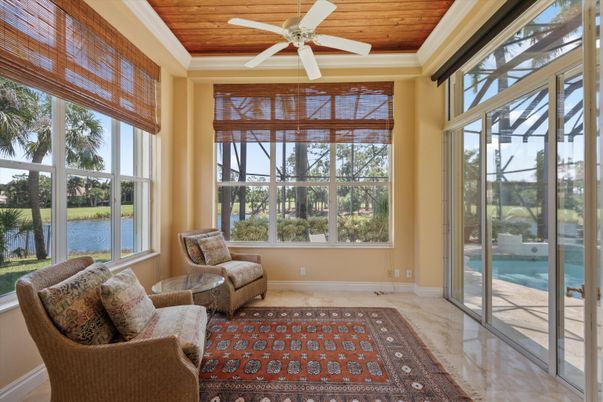 Interior, Living room, Sun Room, Water, Wooden Ceilings