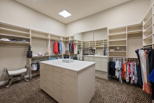 Interior, Recessed Lighting, Walk-in Closets