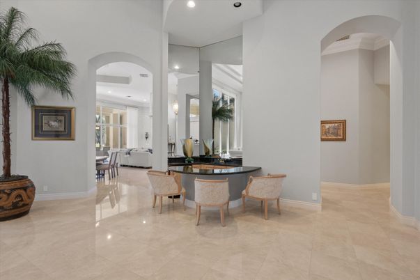 Dining room, Interior, Recessed Lighting