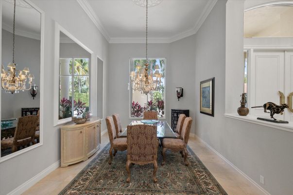 Chandelier, Dining room, Interior