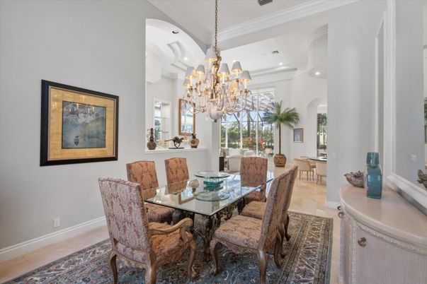 Chandelier, Dining room, Interior, Recessed Lighting
