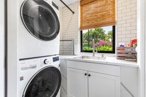 Interior, Utility Closets, Washer
