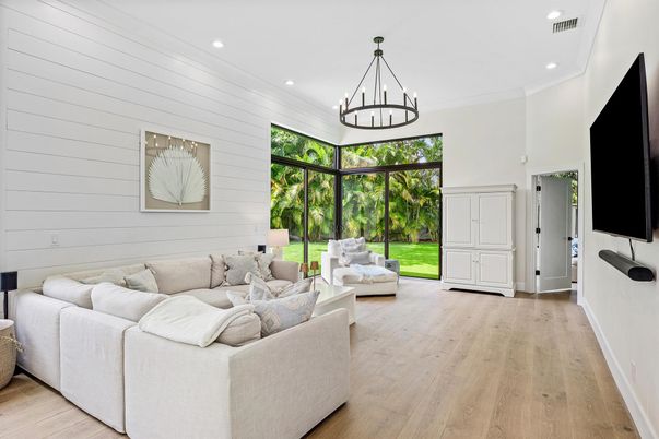 Chandelier, Interior, Living room, Recessed Lighting, Wood Texture Flooring