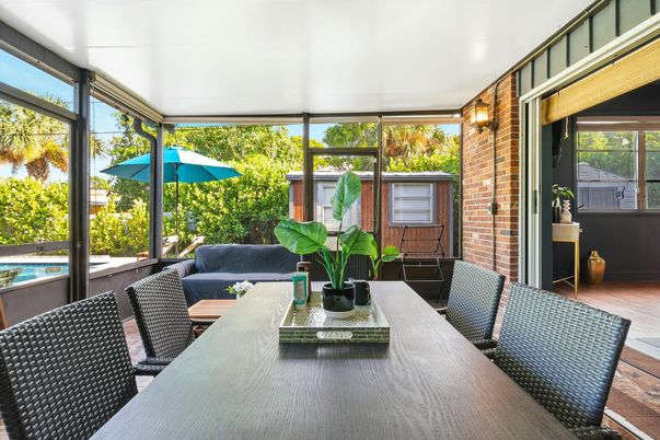 Dining room, Interior, Sun Room, Wood Texture Flooring