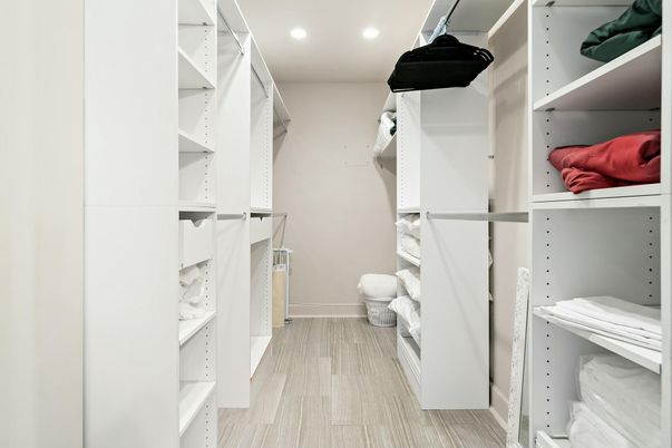 Interior, Recessed Lighting, Walk-in Closets