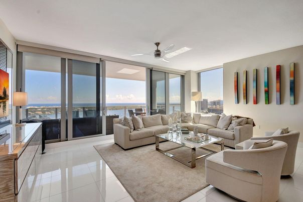 Interior, Living room, Water