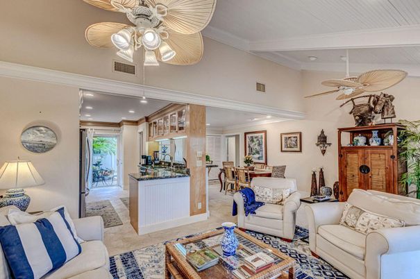 Dining room, Interior, Kitchen, Living room, Recessed Lighting