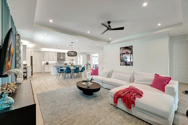 Dining room, Interior, Kitchen, Living room, Pendant Lights, Recessed Lighting, Stainless Steel Appliances, Wood Texture Flooring