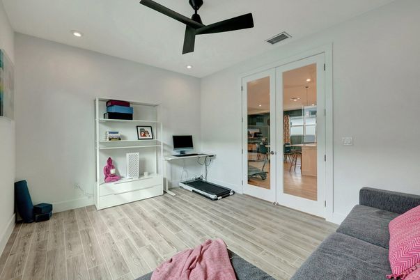 Interior, Recessed Lighting, Wood Texture Flooring
