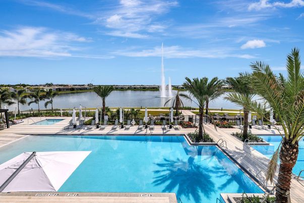 Exterior, Lake, Pool, Water