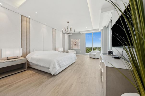 Bedroom, Interior, Pendant Lights, Recessed Lighting, Wood Texture Flooring
