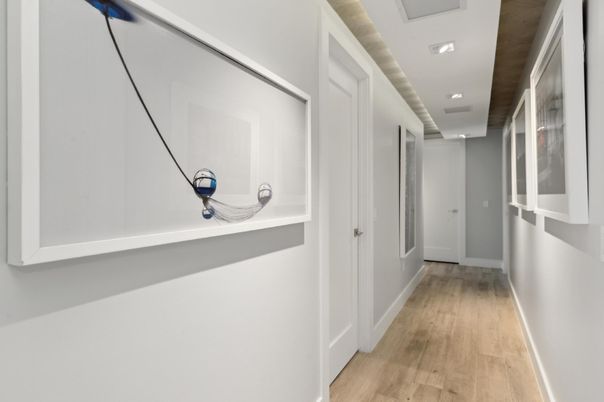 Interior, Recessed Lighting, Wood Texture Flooring