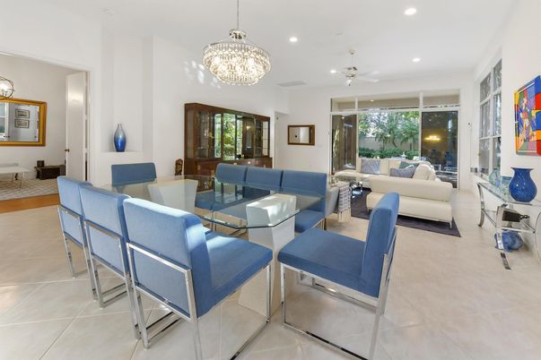 Chandelier, Dining room, Interior, Living room, Recessed Lighting