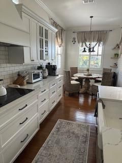 Chandelier, Dining room, Interior, Kitchen, Pendant Lights, Wood Texture Flooring