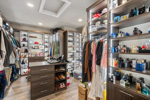 Interior, Recessed Lighting, Walk-in Closets, Wood Texture Flooring