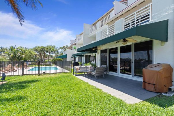 Backyard, Exterior, Pool