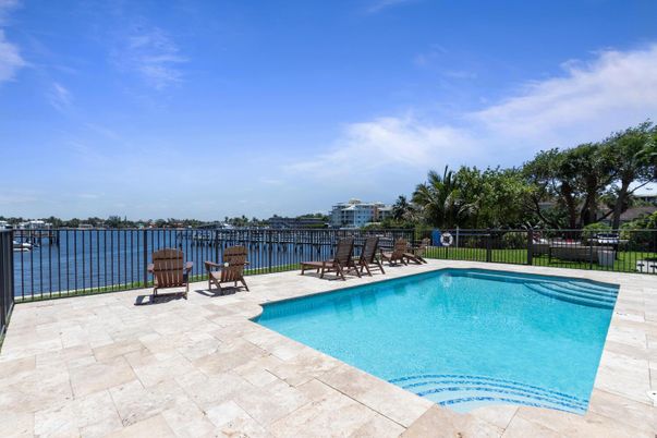 Exterior, Pool, Water