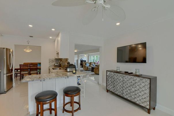 Dining room, Interior, Kitchen, Living room, Recessed Lighting, Stainless Steel Appliances