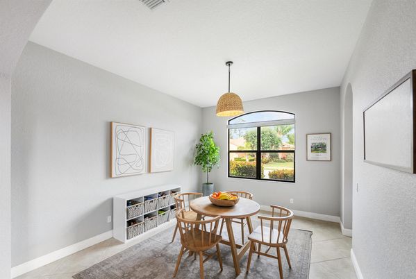 Dining room, Interior