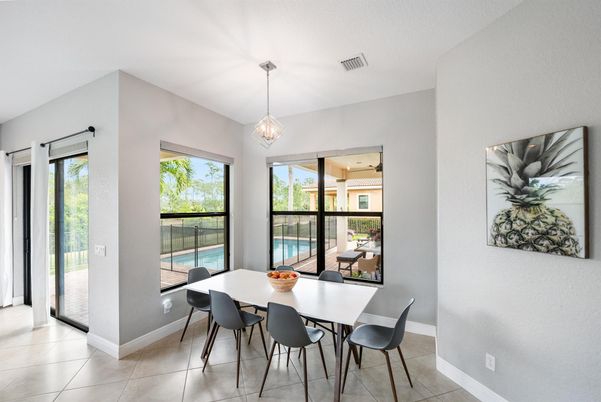 Dining room, Interior, Pendant Lights