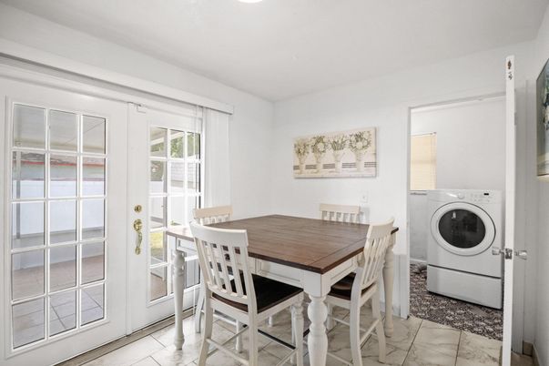 Dining room, Interior, Marble, Washer