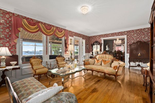 Chandelier, Dining room, Interior, Living room, Wood Texture Flooring