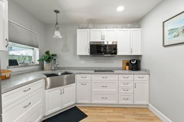 Interior, Kitchen, Pendant Lights, Recessed Lighting, Wood Texture Flooring