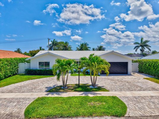 Attached, Backyard, Exterior, Facade, Ranch