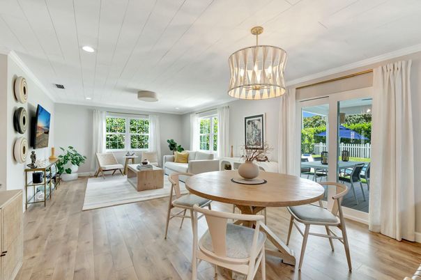 Dining room, Interior, Living room, Pendant Lights, Recessed Lighting, Wood Texture Flooring