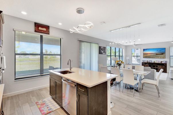 Dining room, Interior, Kitchen, Pendant Lights, Recessed Lighting, Wood Texture Flooring