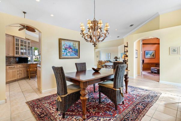 Chandelier, Dining room, Interior, Recessed Lighting