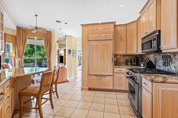Interior, Kitchen, Recessed Lighting