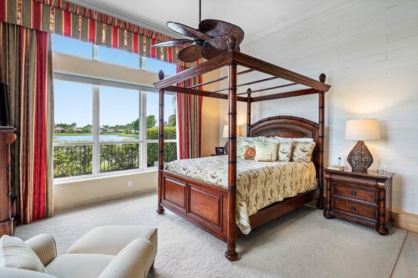 Bedroom, Interior, Water