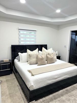 Bedroom, Interior, Recessed Lighting