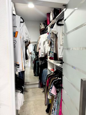 Interior, Recessed Lighting, Walk-in Closets