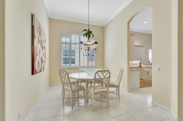 Chandelier, Dining room, Interior, Recessed Lighting