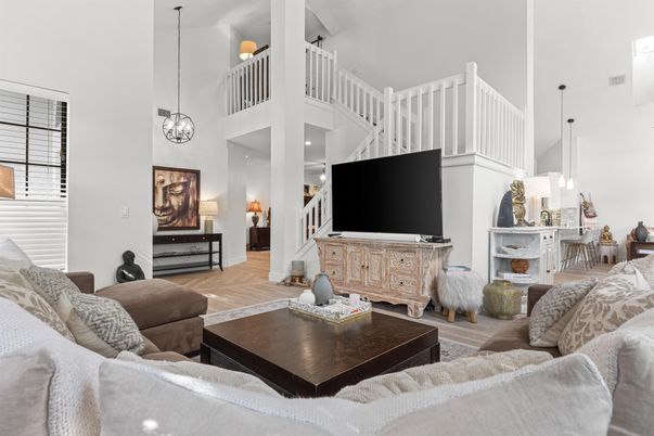 Interior, Living room, Pendant Lights, Wood Texture Flooring