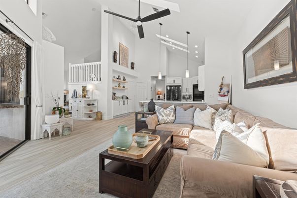 Interior, Kitchen, Living room, Pendant Lights, Recessed Lighting, Wood Texture Flooring