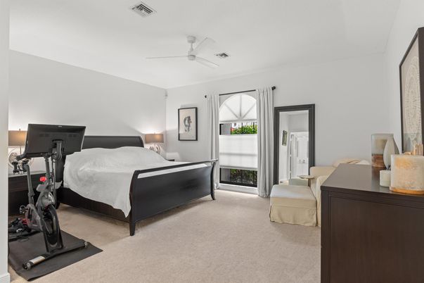 Bedroom, Fitness Equipment, Interior