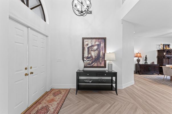 Chandelier, Interior, Wood Texture Flooring