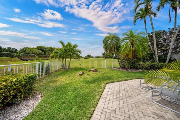 Backyard, Exterior, Water