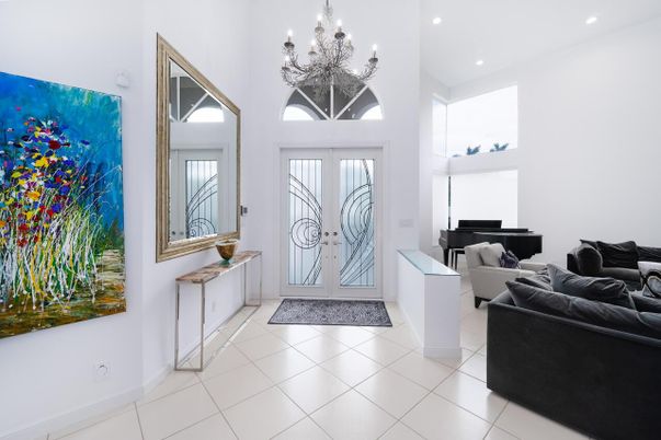 Chandelier, Interior, Recessed Lighting