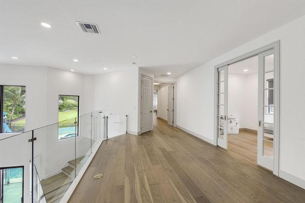 Interior, Recessed Lighting, Wood Texture Flooring