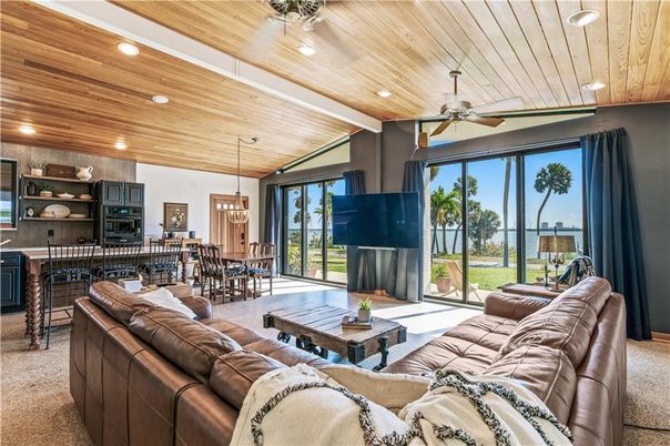 Dining room, Interior, Living room, Pendant Lights, Recessed Lighting, Wooden Ceilings