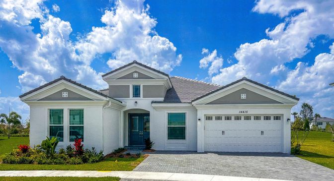 Attached, Exterior, Facade, American Craftsman