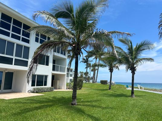 Backyard, Exterior, Water